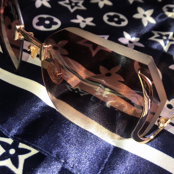 Oh Just Blocking The Sun Shades - Picture 10 of 14